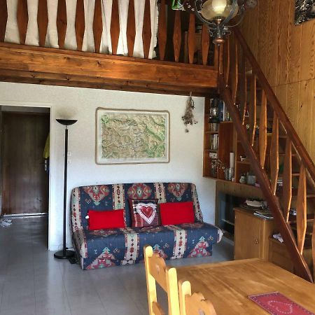 Appartement Au Pied Des Pistes Puy-Saint-Vincent Exterior photo